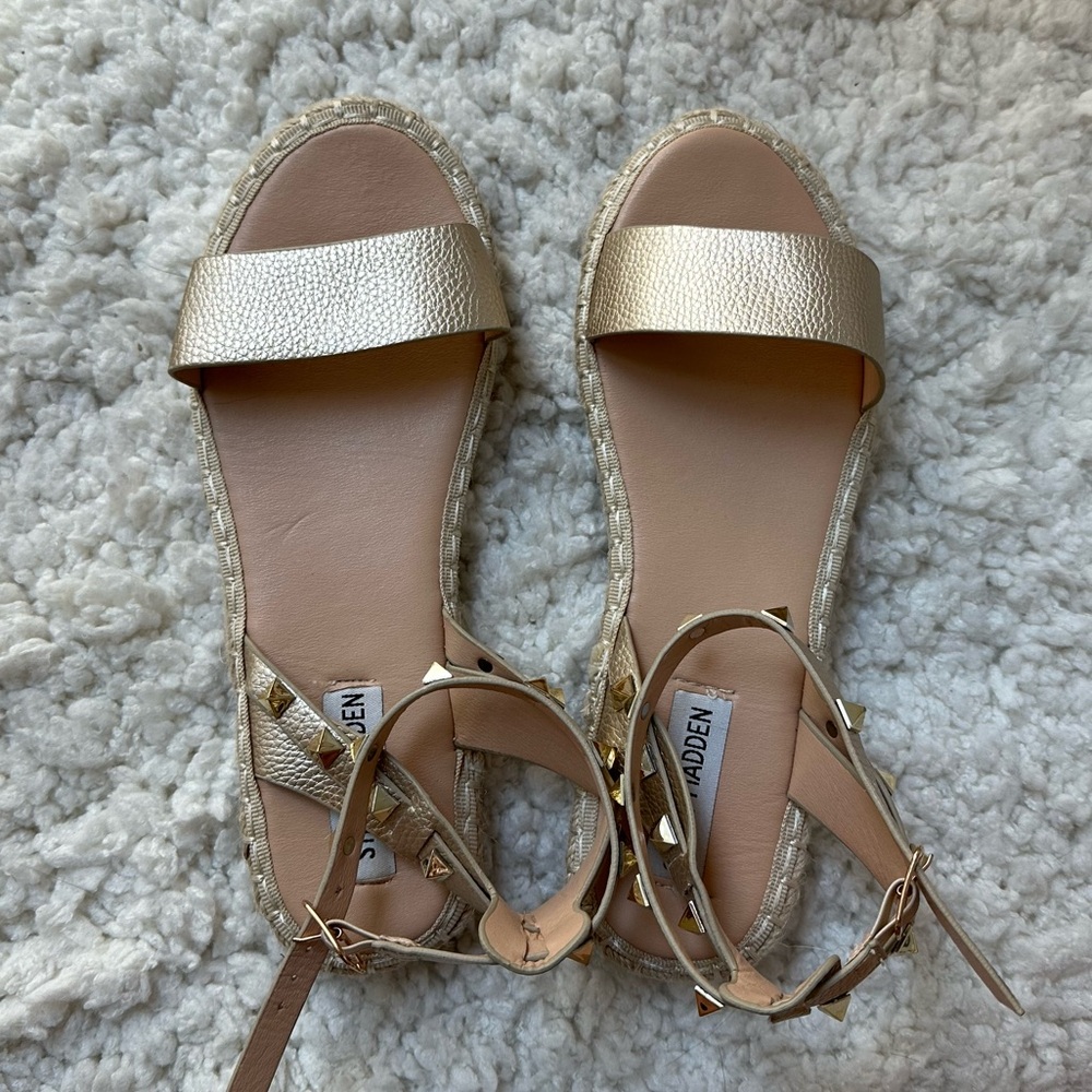 Steve Madden Gold Espadrille Sandals - Picture 7 of 7